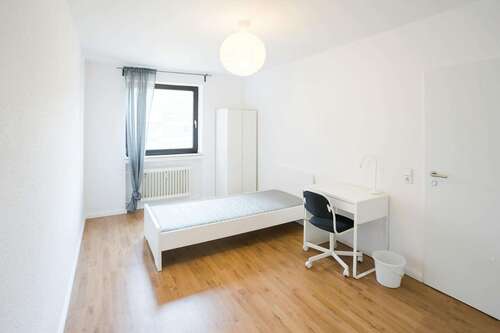 Foto - WG-Zimmer in Düsseldorf 619,00 € 10 m²
