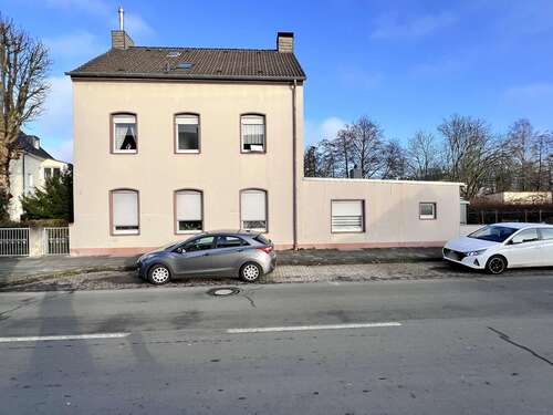Foto - Haus zum Kaufen in Langenfeld 389.000,00 € 150 m²