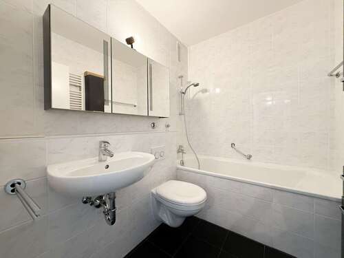 Foto - Wohnung zum Kaufen in München 450.000,00 € 71.94 m²