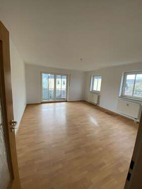 Foto - Wohnung zum Mieten in Flöha 375,00 € 63 m²