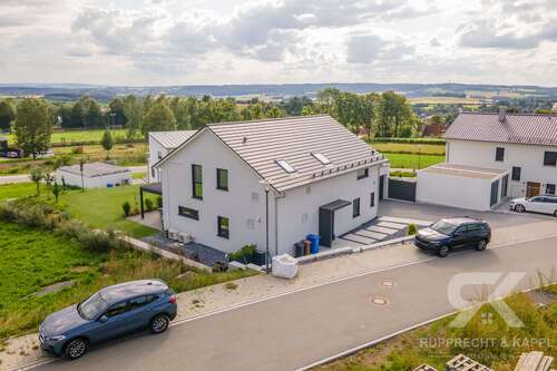 Foto - Haus zum Kaufen in Waldthurn 799.000,00 € 170 m²