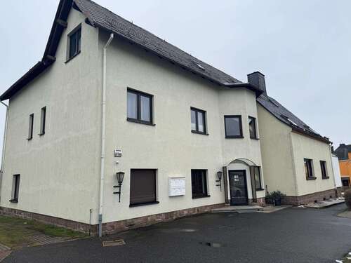 Foto - Haus zum Kaufen in OelsnitzErzgebirge 319.000,00 € 377 m²