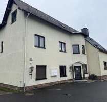 Haus zum Kaufen in OelsnitzErzgebirge 319.000,00 € 377 m² - Oelsnitz/Erzgebirge
