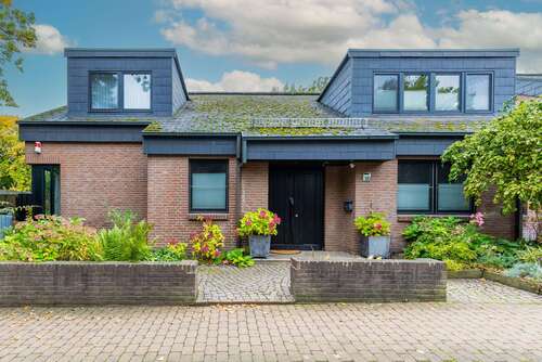 Foto - Haus zum Kaufen in Langenhagen Godshorn 820.000,00 € 225.92 m²