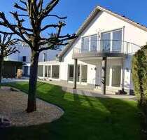 Haus zum Kaufen in Sankt Augustin 1.990.000,00 € 525.12 m²