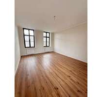 Wohnung zum Mieten in Hartmannsdorf 515,00 € 81.87 m²