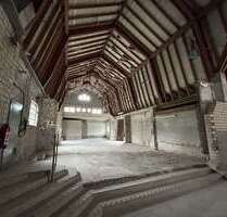 Halle in Köln 1.100,00 € 273 m²