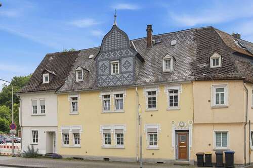 Foto - Haus zum Kaufen in Diez 129.000,00 € 167 m²