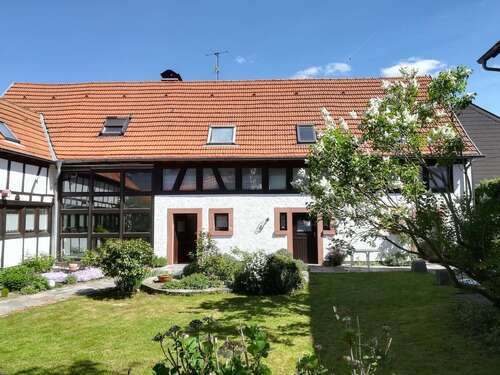 Foto - Haus zum Kaufen in Lautertal-Reichenbach 790.000,00 € 325 m²