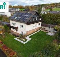 Haus zum Kaufen in Münchhausen 429.000,00 € 240 m²