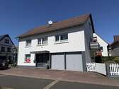 Haus zum Kaufen in Bad Driburg 285.000,00 € 138.49 m²