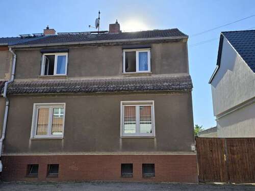 Foto - Haus zum Kaufen in Dessau 160.000,00 € 110 m²