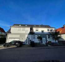Haus zum Kaufen in Riederich 829.000,00 € 370 m²