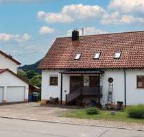 Haus zum Kaufen in Reichenbach am Heuberg 469.000,00 € 210 m²