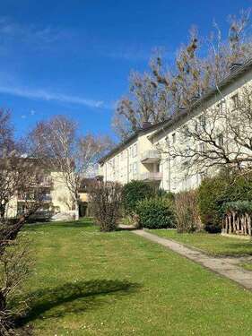 Foto - Wohnung zum Kaufen in Friedrichshafen 269.000,00 € 62.36 m²