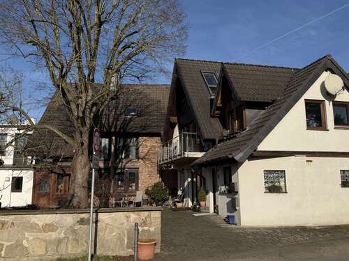 Foto - Haus zum Kaufen in Overath 690.000,00 € 256 m²