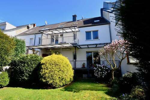 Foto - Haus zum Kaufen in Mönchengladbach 670.000,00 € 171 m²