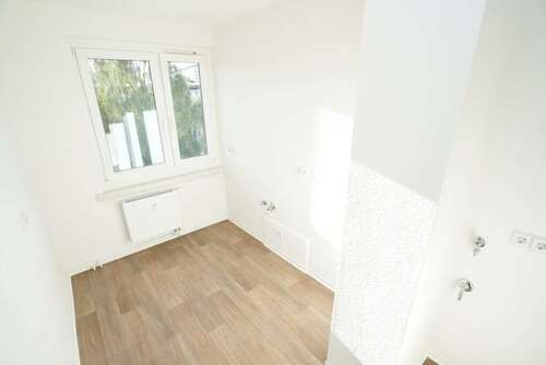Foto - Wohnung zum Mieten in Chemnitz 359,66 € 57.78 m²