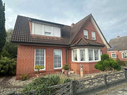 Foto - Haus zum Kaufen in Rhauderfehn 195.000,00 € 169.3 m²