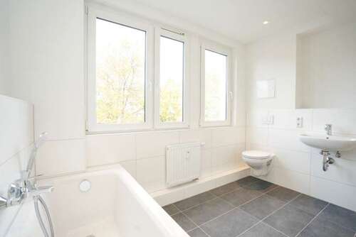 Foto - Wohnung zum Mieten in Chemnitz 363,36 € 46.67 m²