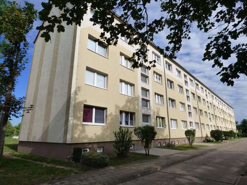 Foto - Wohnung zum Mieten in Genthin 410,00 € 61.16 m²