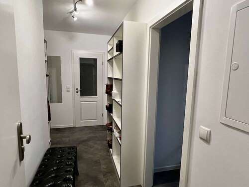 Foto - Wohnung zum Kaufen in Düsseldorf Heerdt 220.000,00 € 49.44 m²