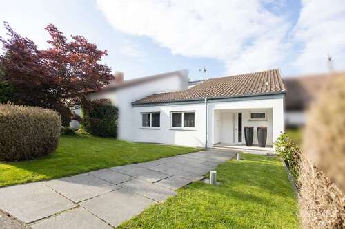 Foto - Haus zum Kaufen in Talheim 925.000,00 € 217 m²