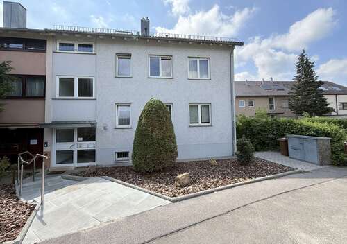 Foto - Haus zum Kaufen in Stuttgart Zuffenhausen 798.000,00 € 200 m²