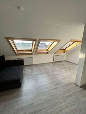 Foto - Wohnung zum Mieten in Duisburg 459,00 € 72 m²