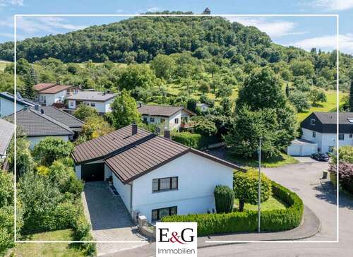 Foto - Haus zum Kaufen in Oberstenfeld 745.000,00 € 192.54 m²