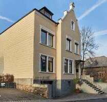 Haus zum Kaufen in Bernkastel­ Kues 596.000,00 € 210 m²