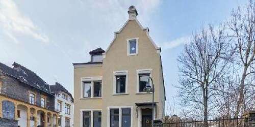 Foto - Haus zum Kaufen in Bernkastel­ Kues 596.000,00 € 210 m²