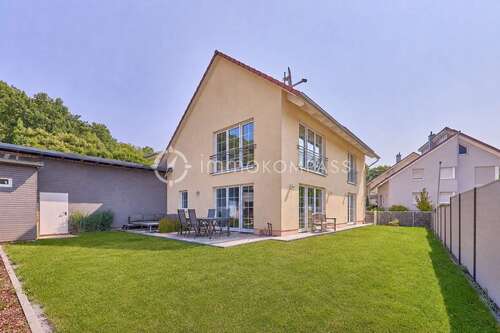 Foto - Haus zum Kaufen in Waldhambach 550.000,00 € 185 m²