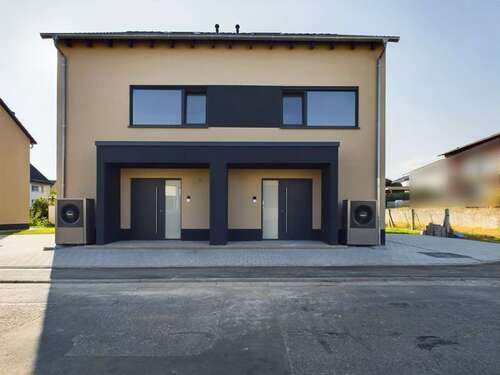 Foto - Haus zum Kaufen in Reiskirchen 430.000,00 € 130 m²