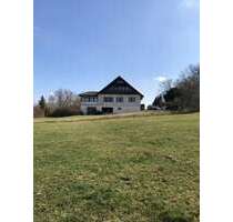 Haus zum Kaufen in Neuhof 449.000,00 € 210 m²