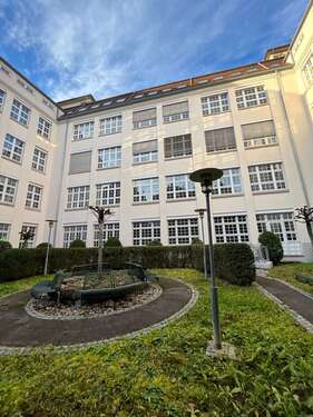 Foto - Büro in Stuttgart 8.800,00 € 679 m²