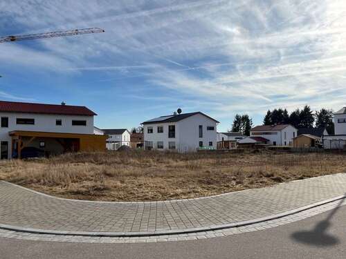 Foto - Grundstück zu verkaufen in Bernhardswald 199.000,00 € 536 m²