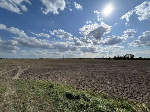 Foto - Grundstück in Bitterfeld-Wolfen 55.200.000,00 € 580398 m²