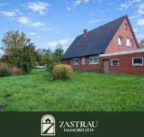 Haus zum Kaufen in Südbrookmerland Theene 219.000,00 € 202 m² - Südbrookmerland / Theene