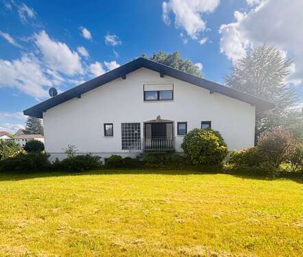 Foto - Haus zum Kaufen in Schwarzach 495.000,00 € 257 m²