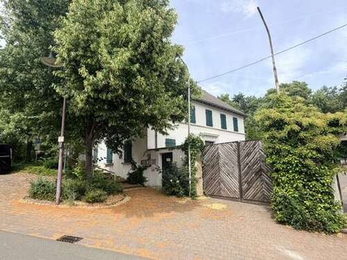 Foto - Haus zum Mieten in Albisheim 1.300,00 € 177 m²
