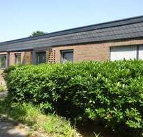 Haus zum Mieten in Neuss 2.300,00 € 180 m²