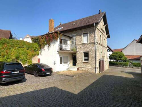 Foto - Haus zum Kaufen in Essenheim 645.000,00 € 245.5 m²