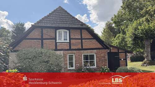 Foto - Haus zum Kaufen in Groß Niendorf 79.000,00 € 114 m²
