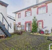 Haus zum Kaufen in Oberehe Stroheich 197.000,00 € 220 m²