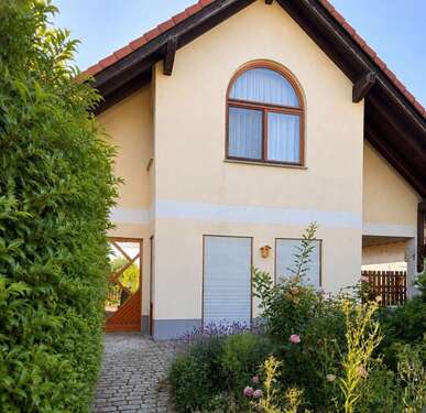 Foto - Wohnung zum Mieten in Jugenheim 700,00 € 67 m²