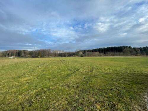 Foto - Grundstück zu verkaufen in Igling 74.000,00 € 8619 m²