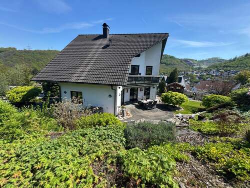 Foto - Haus zum Kaufen in Werdohl 385.000,00 € 158 m²