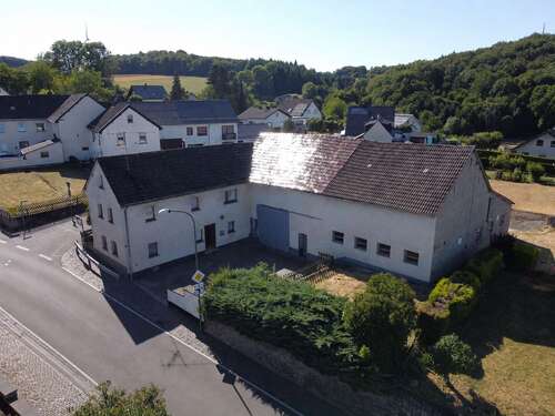 Foto - Haus zum Kaufen in Blankenheim 122.000,00 € 110 m²