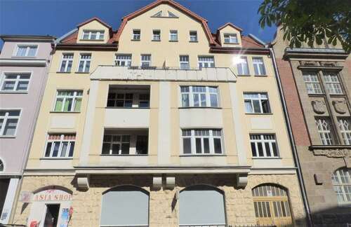 Foto - Wohnung zum Mieten in Halle 649,00 € 90 m²